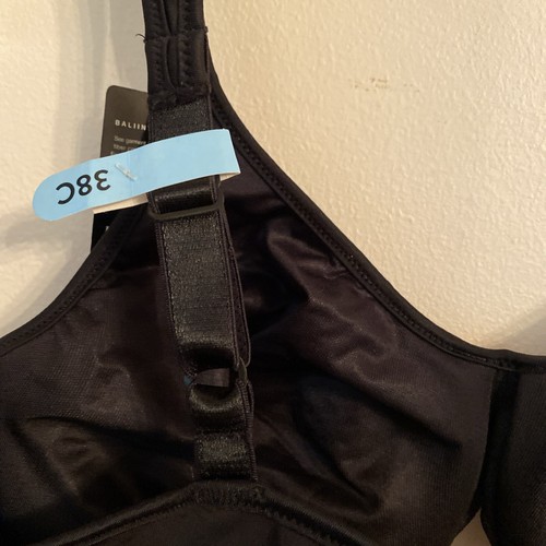 Bali Smoothing Bra - Picture 8 of 9