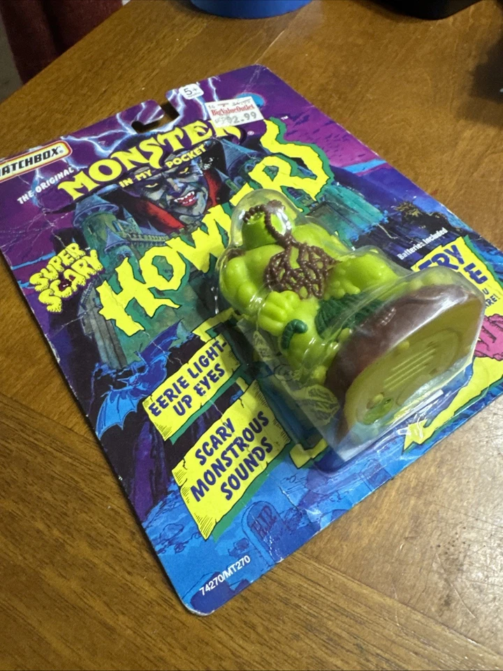 Matchbox Monster in My Pocket Super Scary Howlers Vintage Halloween Toy - Image 3 of 4