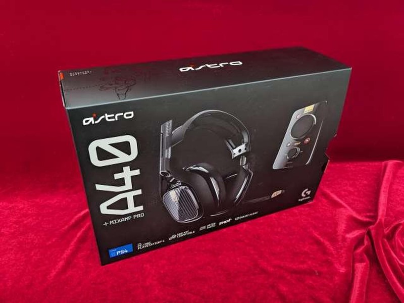Logitech A40TR-MAP Gaming Headset Wired Over-Ear E-sports Compatible Good Cond