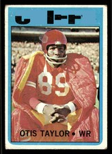 1972 Topps #10 Otis Taylor - Kansas City Chiefs (Low Grade)