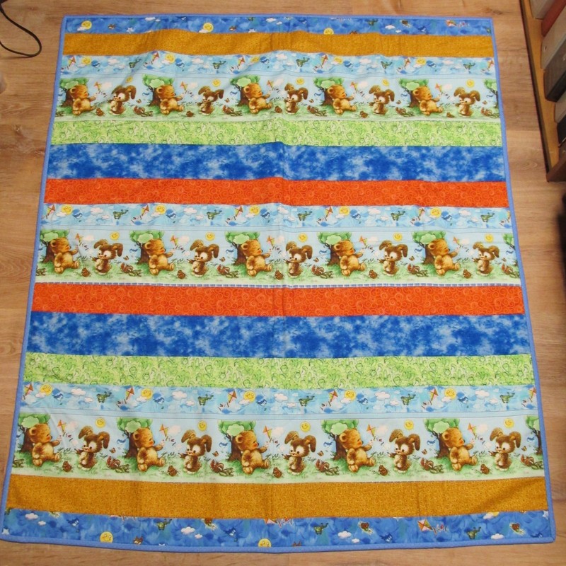 New Hand Made Bunnies & Bears Multi Color Quilt 42" x 48" Machine Quilted