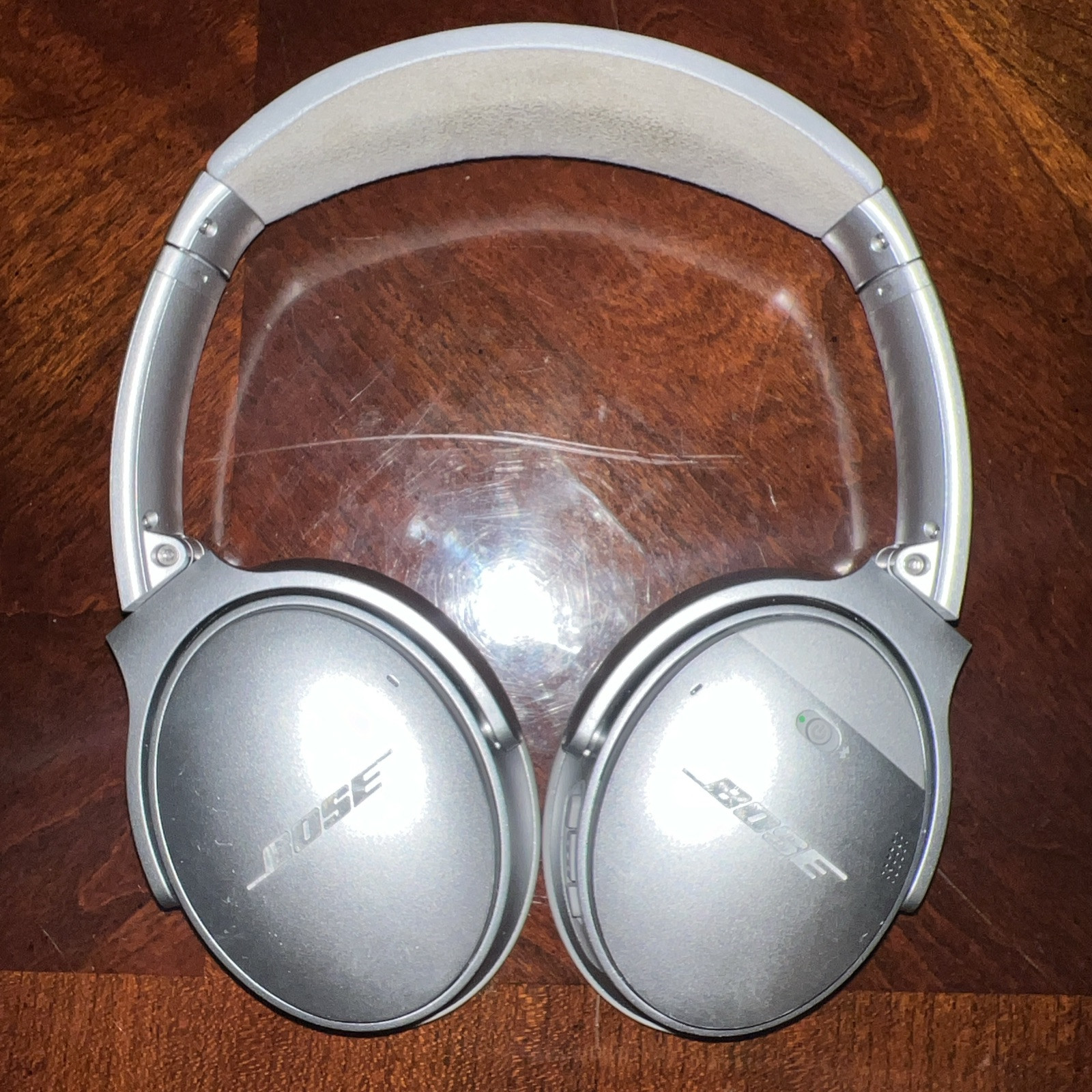 Bose Noise Cancelling Wireless Headphones Quiet Comfort 35-image