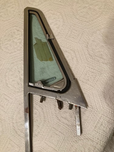 MGBGT,MGCGT RIGHT Vent Glass Frame Assembly SIKURSIV ClimaglassLate Round Handle - Picture 6 of 11