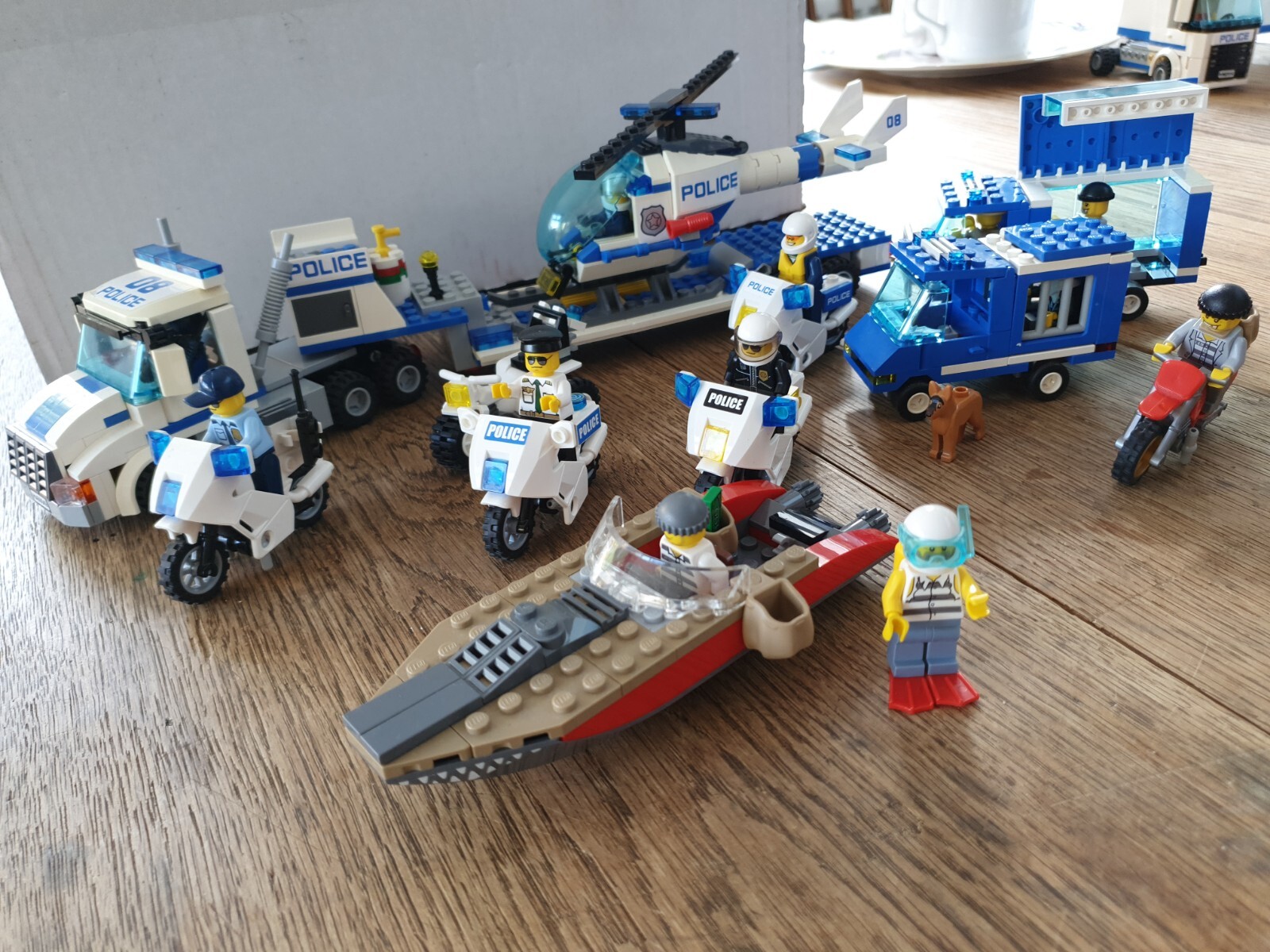 Picture 2 of 12
