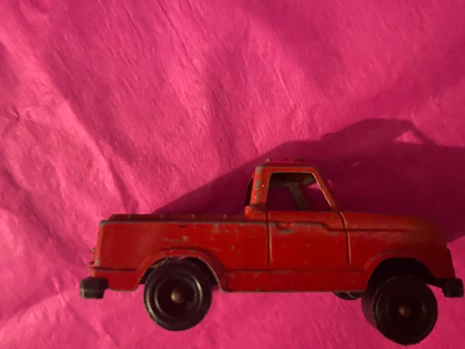 Cubierta y enganche Tonneau para camioneta pickup TootsieToy de metal fundido a presión ~ ruedas de plástico Foto 3 de 4