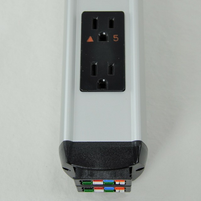 Teknion Modular Office Furniture Electrical Power Bar RLWP8T 15a 120