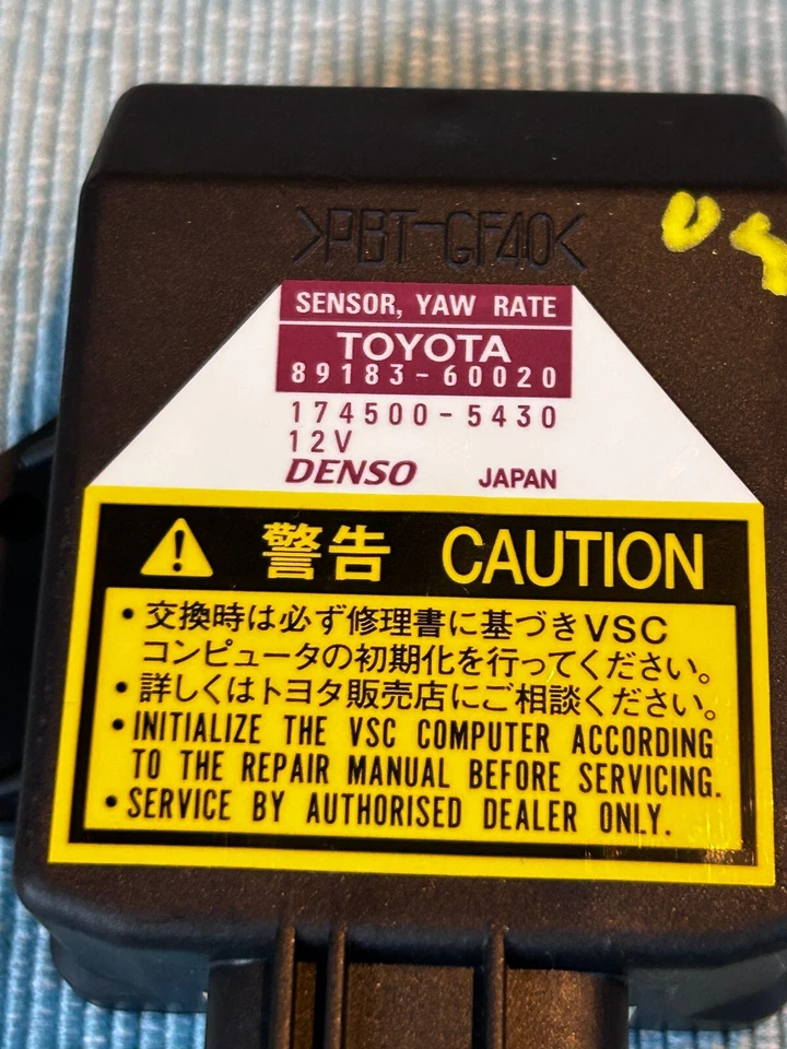 Sensor de velocidad de guiñada genuino Toyota Tacoma Tundra Lexus RX330 RX350 89183-60020 FABRICANTE DE EQUIPOS ORIGINALES Foto 2 de 4
