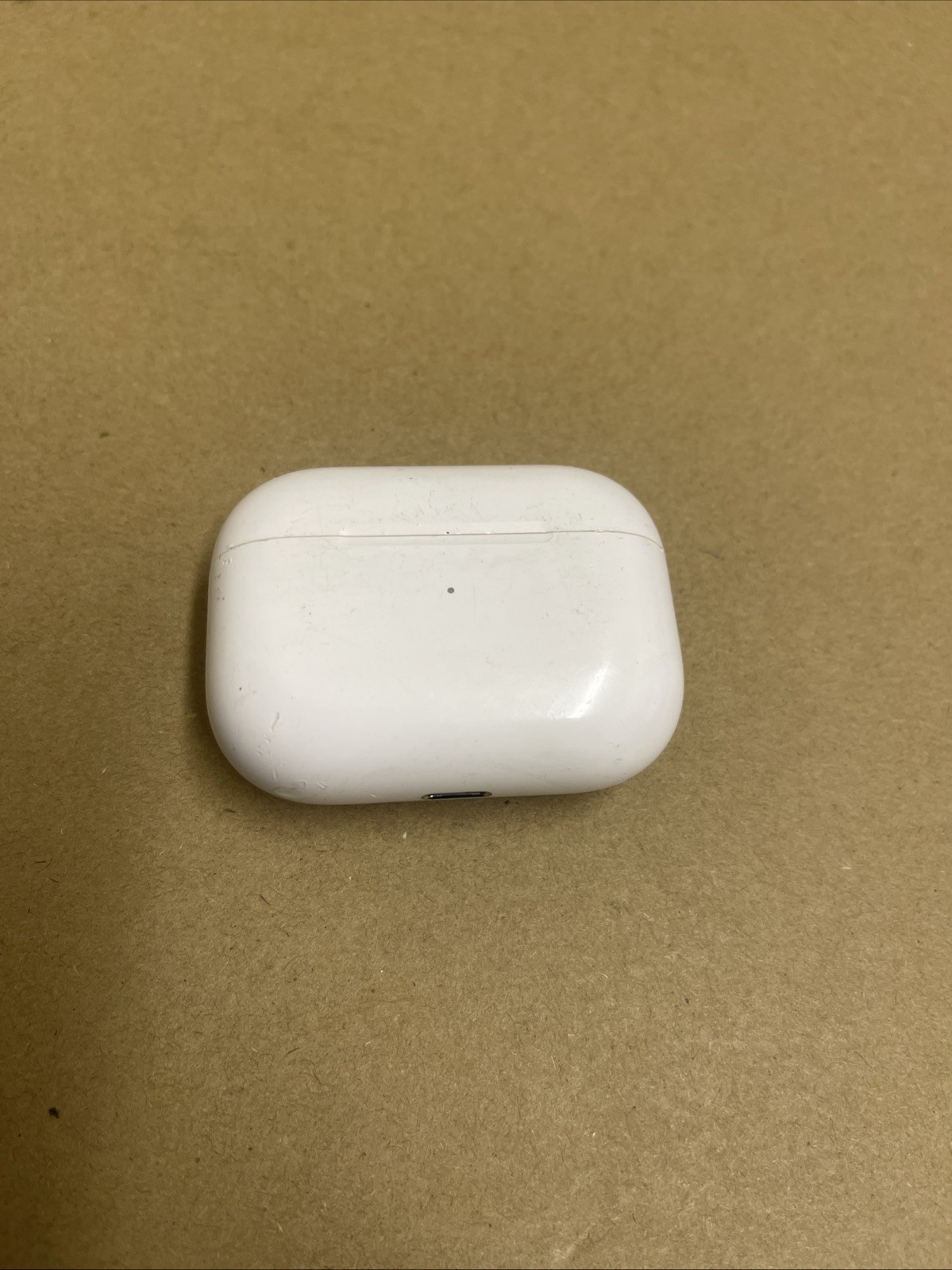 Faulty Apple AirPods Pro 1st Gen  Wireless Charging Case ONLY  Model A2190 Fault