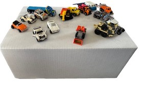 Lot of 16 Vintage Micro Machines Galoob Mixed Lot & Extra Parts