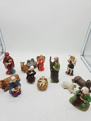 Leeward Nativity Set Ceramic 12 Piece Colorful Vintage Original Box Complete VGC