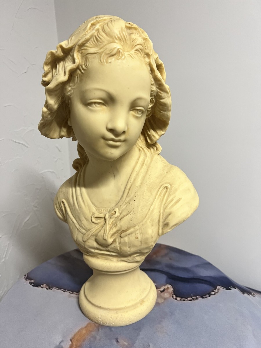 Vintage Grinham Niam Paris French Peasant Girl Bust