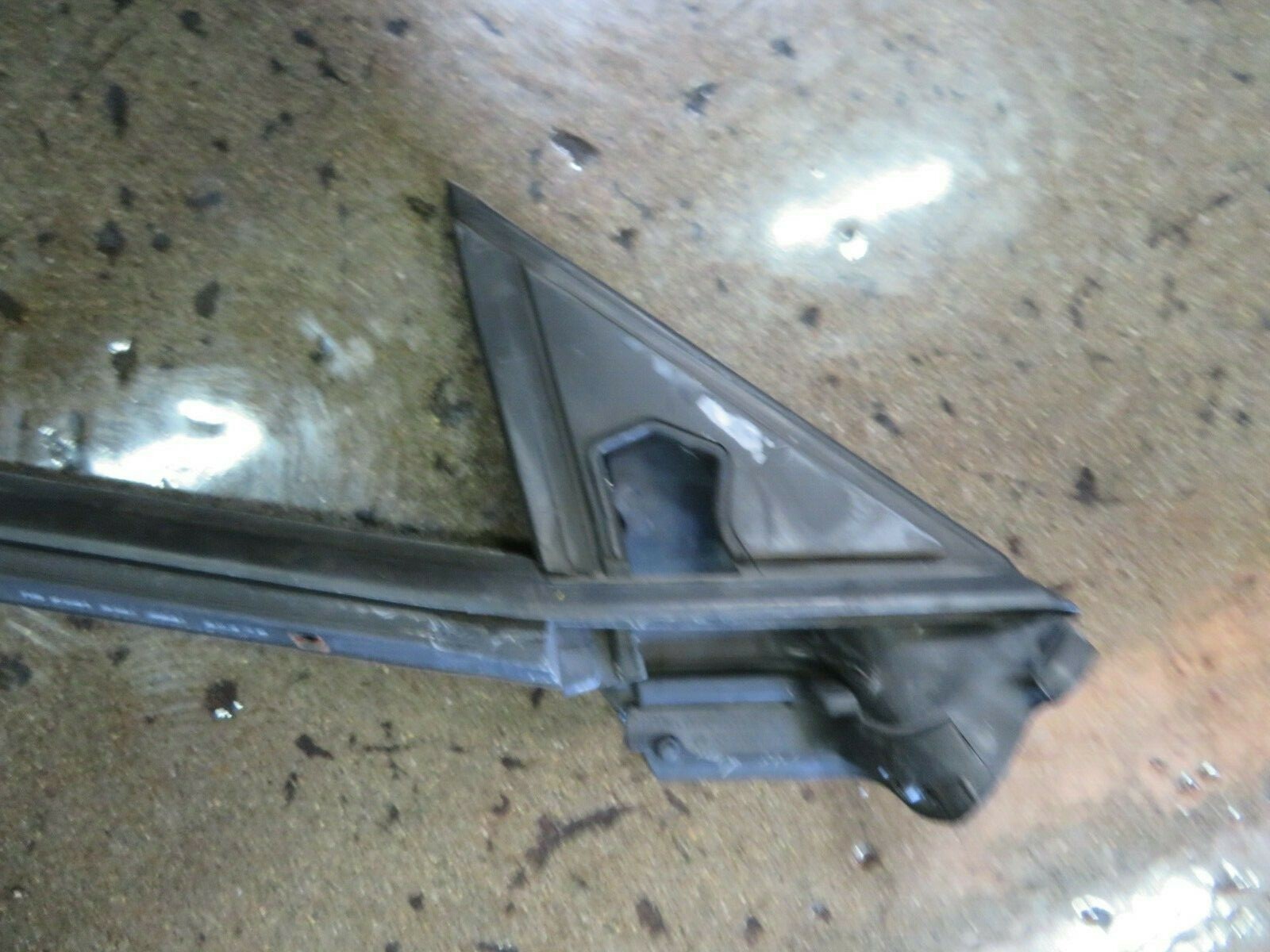 Ferrari California, RH,Right Outer Door Molding Glass Scraper, Used, P/N69846800