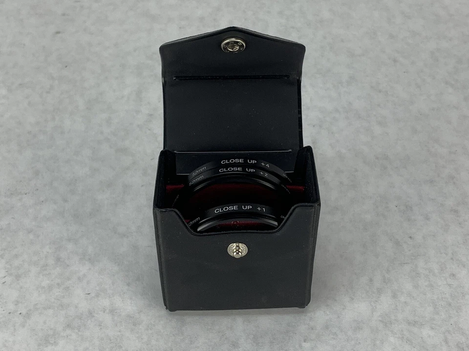 Promaster 52mm Close Up +1 and +2 +4 Lens Filter w/ Case - Image 4 of 4