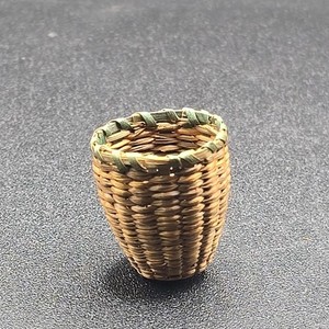 1" Vtg Sweet Grass Thimble Case Holder Mini Basket No Lid Miniature Dollhouse