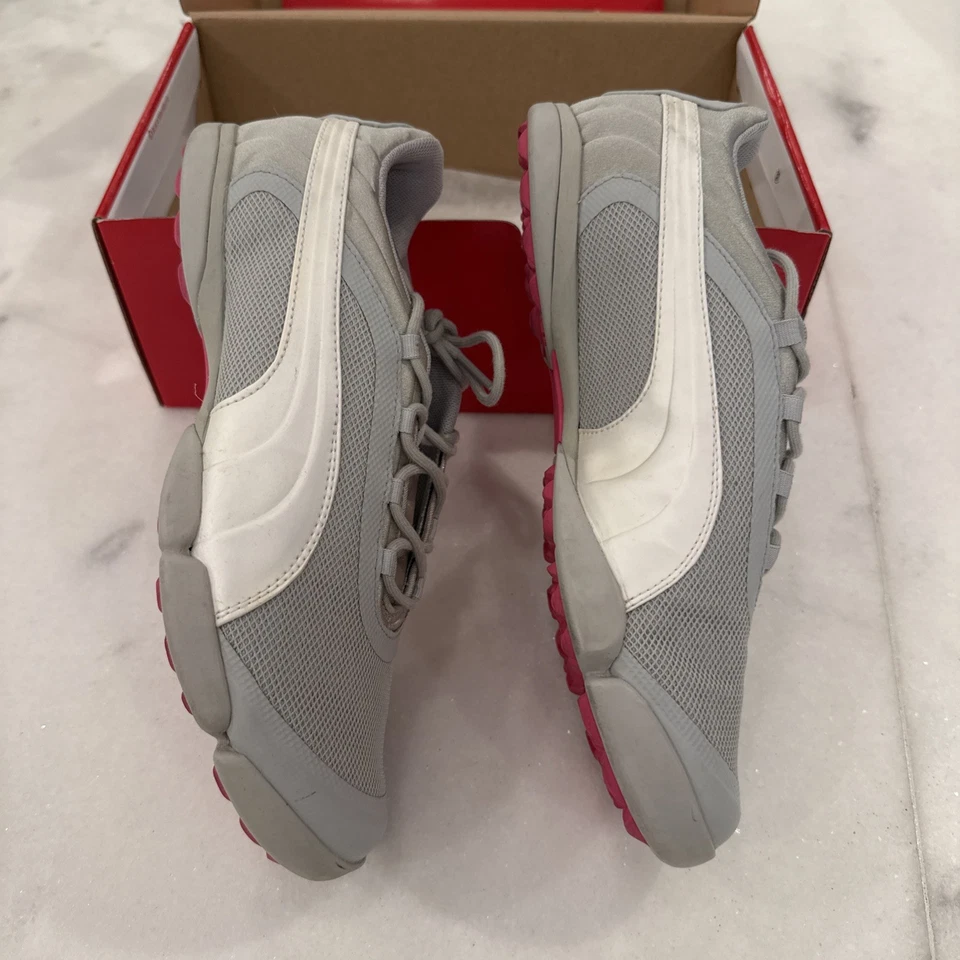 Zapatos de golf Puma SunnyLite V2 para dama talla 9 gris medio violeta impactantes de malla rosa Foto 4 de 4