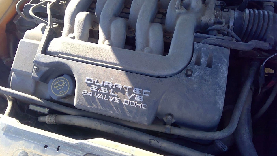 1999 2000 2001 2002 Mercury Cougar Engine Cover Top Plastic Shield Oem 2.5l - Image 4 of 4