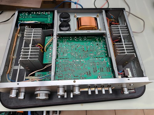 Akai AM-2600 Stereo Integrated Amplifier (1976-79) - Afbeelding 15 van 16