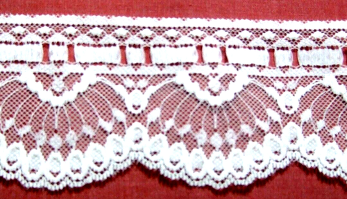 White Scalloped Flat Lace 10 Yards x 2-5/8" Wide - (#126) NEW - Picture 4 of 5