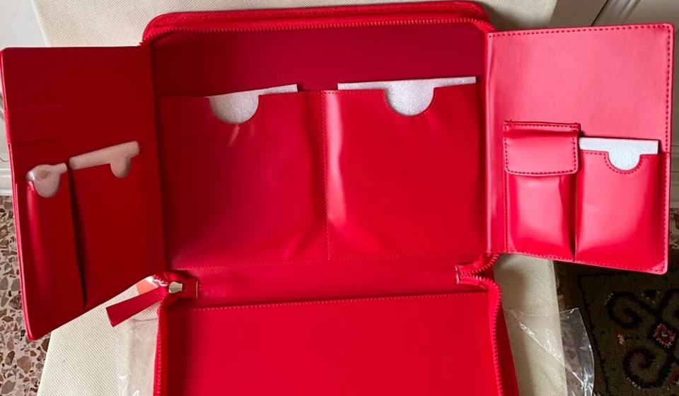 Case for tablet MAX&Co. red Custodia multifunzionale per tablet,  colore rosso - Immagine 4 di 4