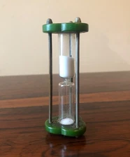 VINTAGE BAKELITE EGG TIMER ART DECO
