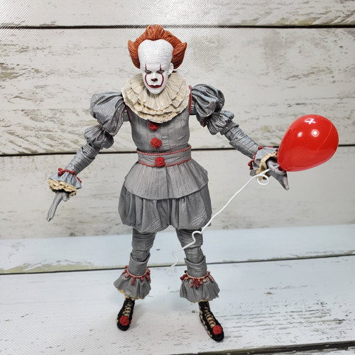 NECA IT Ultimate Pennywise Clown 2018 7" Poseable Action Figure Reel Toys lose - Bild 1 von 14
