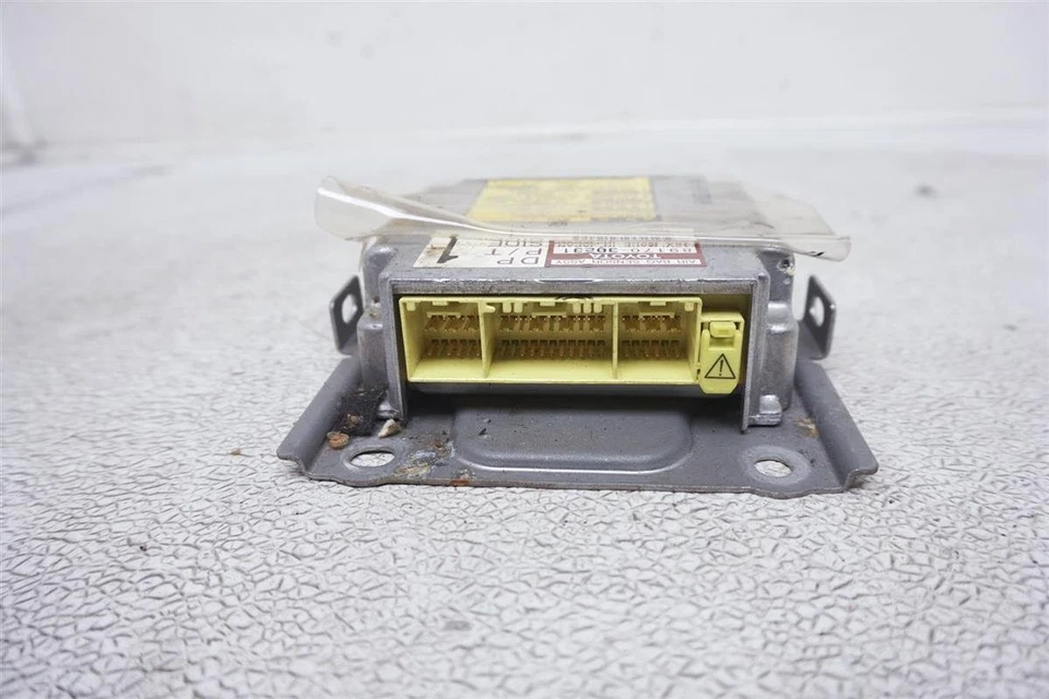 Unidad de módulo de computadora Lexus GS400 RS 1998-2000 - sin bolsas sopladas 89170-30231 Foto 4 de 4