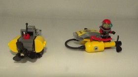 LEGO City 60095 Deep Sea Exploration Vessel Missing 1 Shark Face Rest Complete