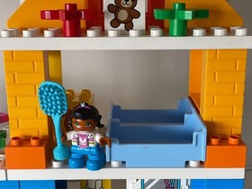 Lego Duplo Family House 10835 Bathroom Kitchen Bedroom Nursery Car Family