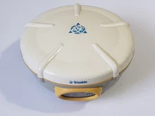 Trimble 5800 GPS (VRS and NTRIP) In Good Condition. It Works Without Any Issue.