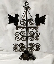 ANTIQUE IRON CANDLE HOLDER SCROLL BIRD AAFA EARLY 1900S FOLK ART PRIMITIVE