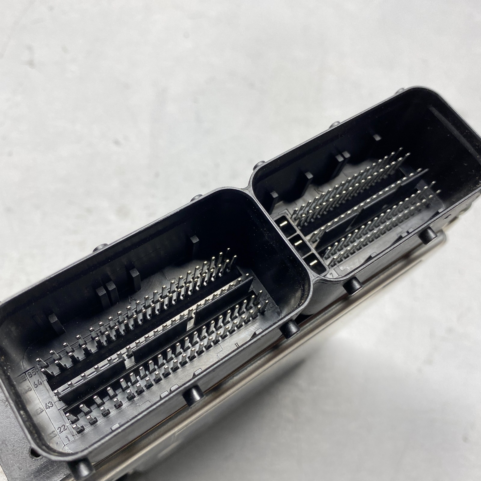 2018 Lamborghini Huracan Engine Control Module ECM ECU 4T0907552J