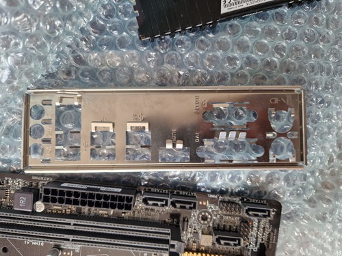 Intell Motherboard 6th Gen - Picture 4 of 8