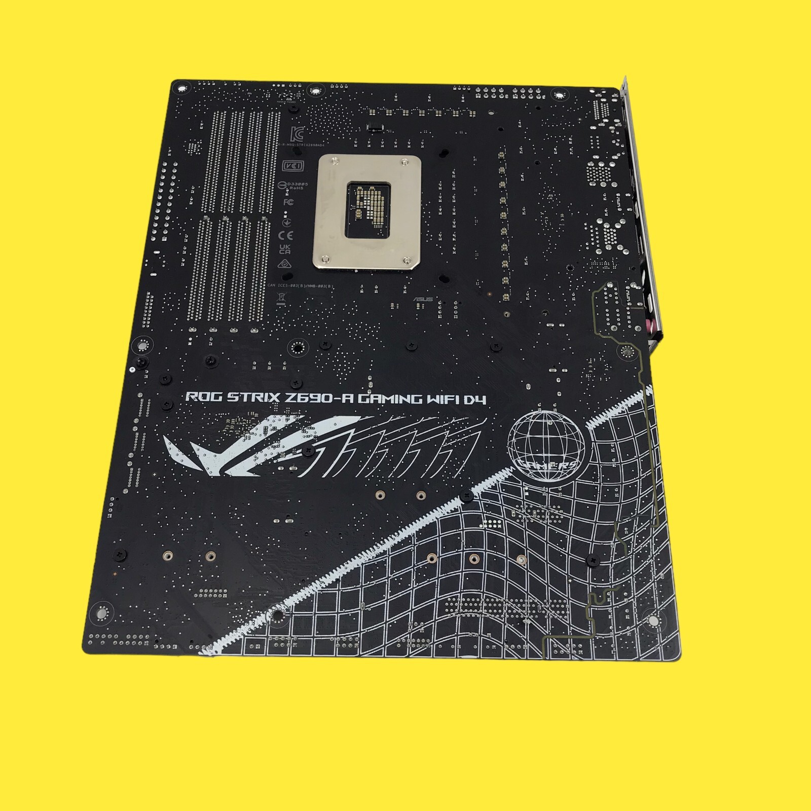 ASUS ROG Strix LGA1700 ATX Gaming Motherboard Z690A Gaming WiFi D4