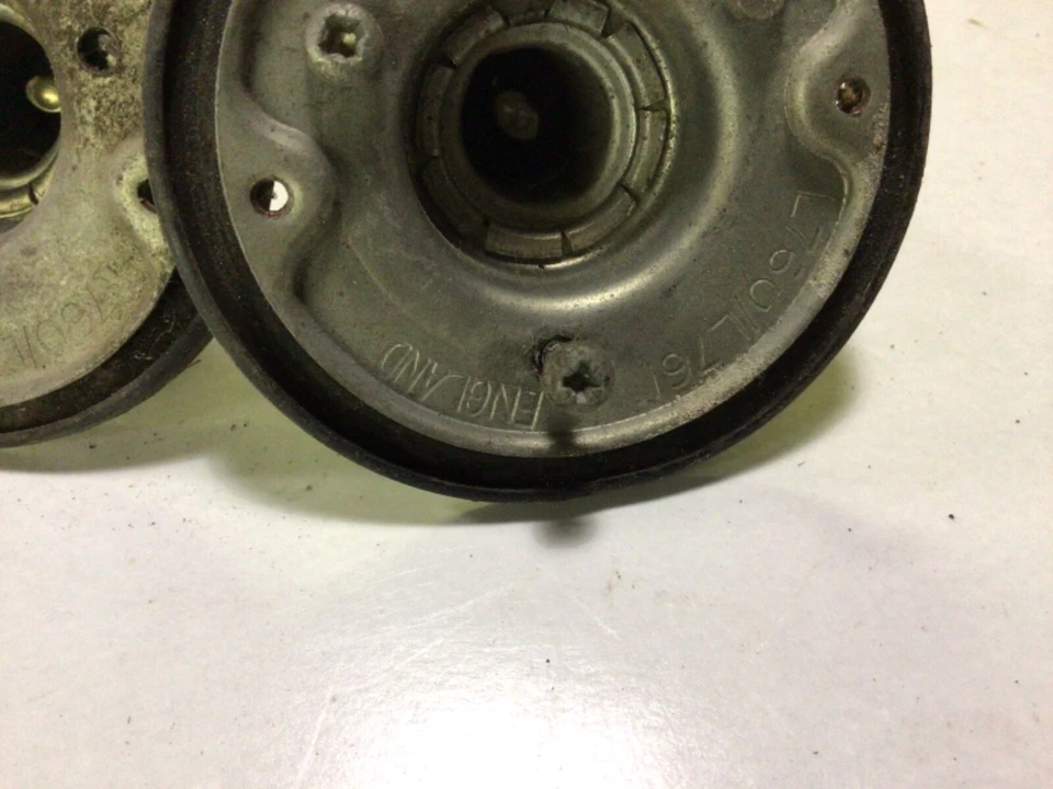 Triumph Spitfire Juego de Carcasas de Luz Marcadora con Botas de Goma L760 / L761 Foto 2 de 4