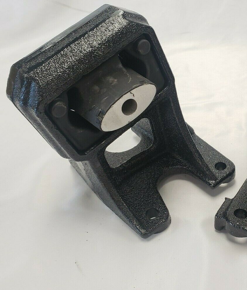 3432 Front Right Engine Mount 1PC For Dodge Ram 1500 07-06 V8-5.7L  