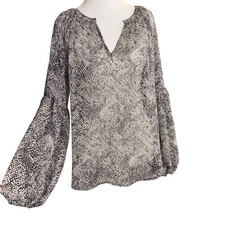 Love Stitch Women Boho Blouse S Flowy Balloon Sleeve V-Neck Sheer Black NEW