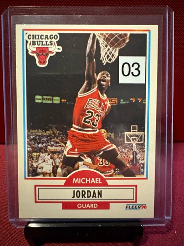 Fleer 1990-91 Michael Jordan #26 Chicago Bulls NBA Basketball Card Base Set