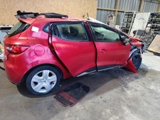 Leve vitre mecanique arriere gauche RENAULT CLIO 4 PHASE 1 827013204R