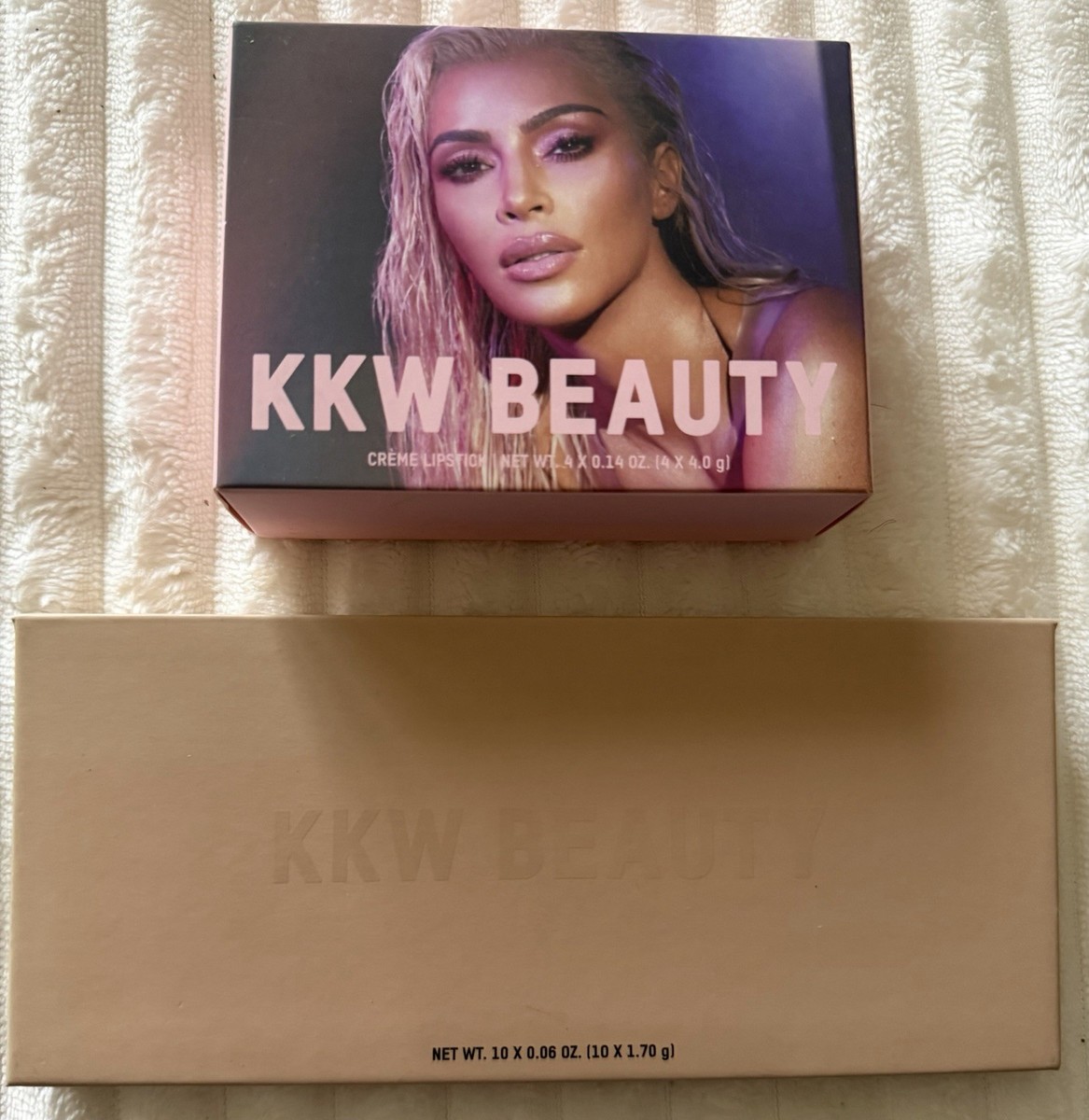 kkw beauty パレット　ほぼ未使用　kylie カイリー KKW Beauty 14-Piece Crème Lipstick & Eyeshadow Palette Set Pink