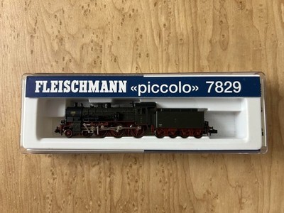 Fleischmann 7829 N 2-8-0 Loco w Tender