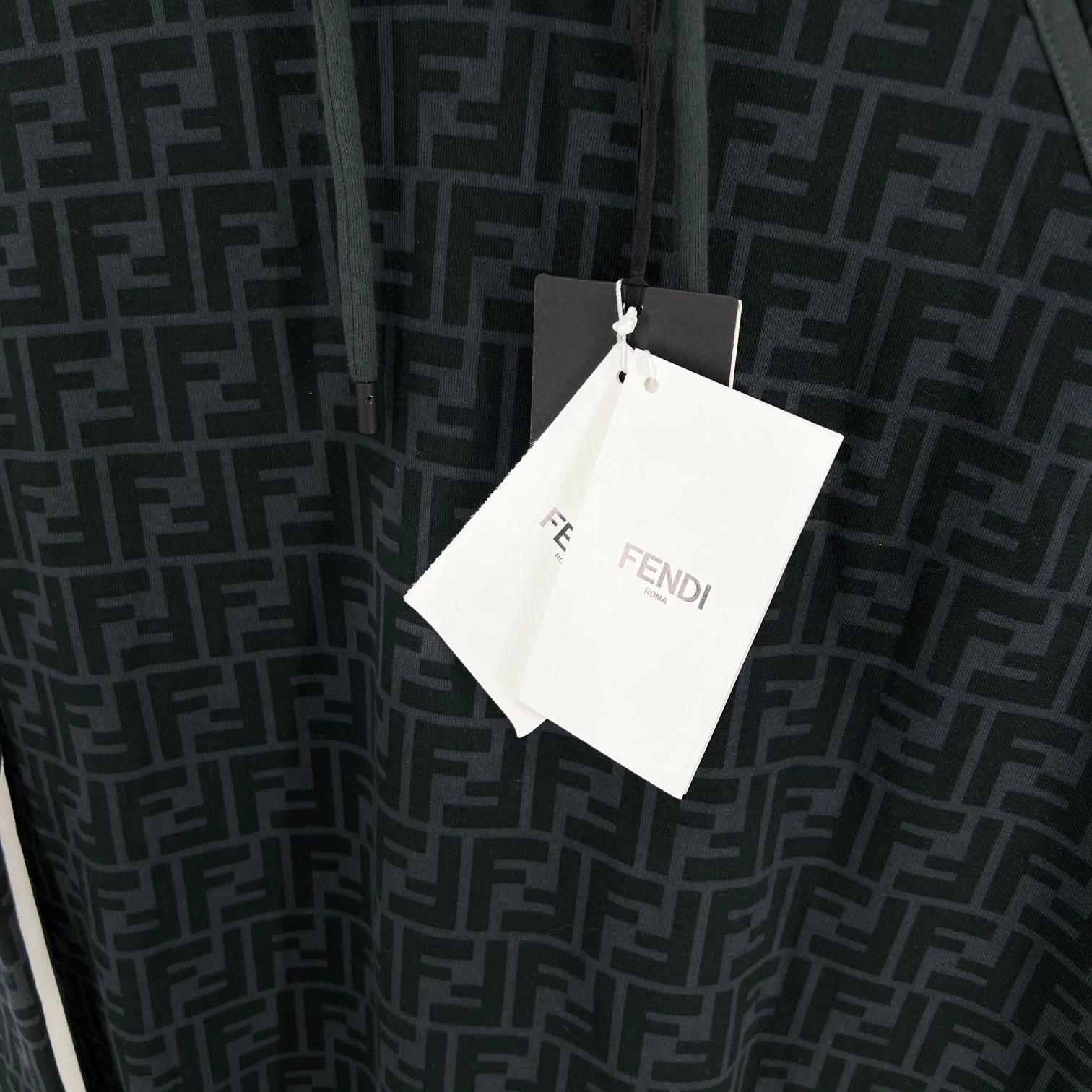 Felpa con cappuccio manica lunga monogramma logo Fendi FF L 140053439