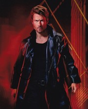 GLEN POWELL signed Autogramm 20x25cm RUNNING MAN in Person autograph COA