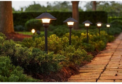 Bright Outdoor Path Garden LED Light Kit ~ 8-Pack ~ Bronze, Durable EZ Install   - Picture 1 of 8