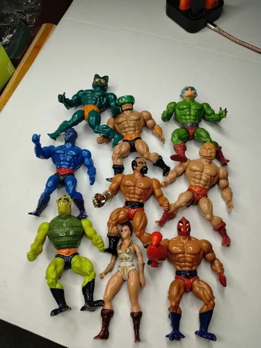 Lot of 9 Vintage Mattel He-Man Masters of the Universe 1980's Figures