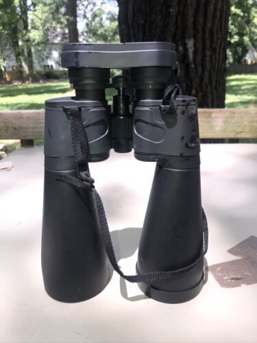 Used Celestron SkyMaster 15x70mm Binocular - Black - Picture 3 of 7