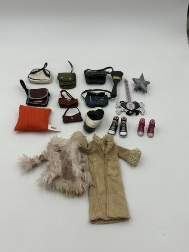 Bratz & Moxie Puppen Set MGA 2 Mädchen & 1 Junge mit Kleidung & Zubehör wie abgebildet - Bild 11 von 12