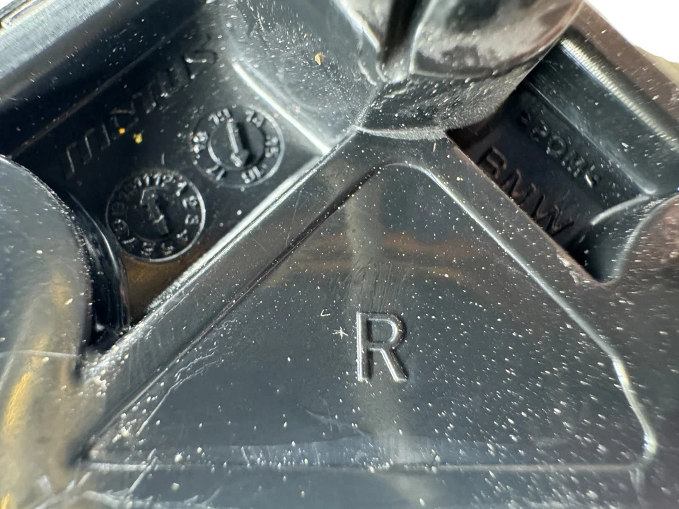 BMW 740i 2020-2022 Parasol Interior Beige Delantero Izquierdo LH Original OEM 7414429 Foto 3 de 4