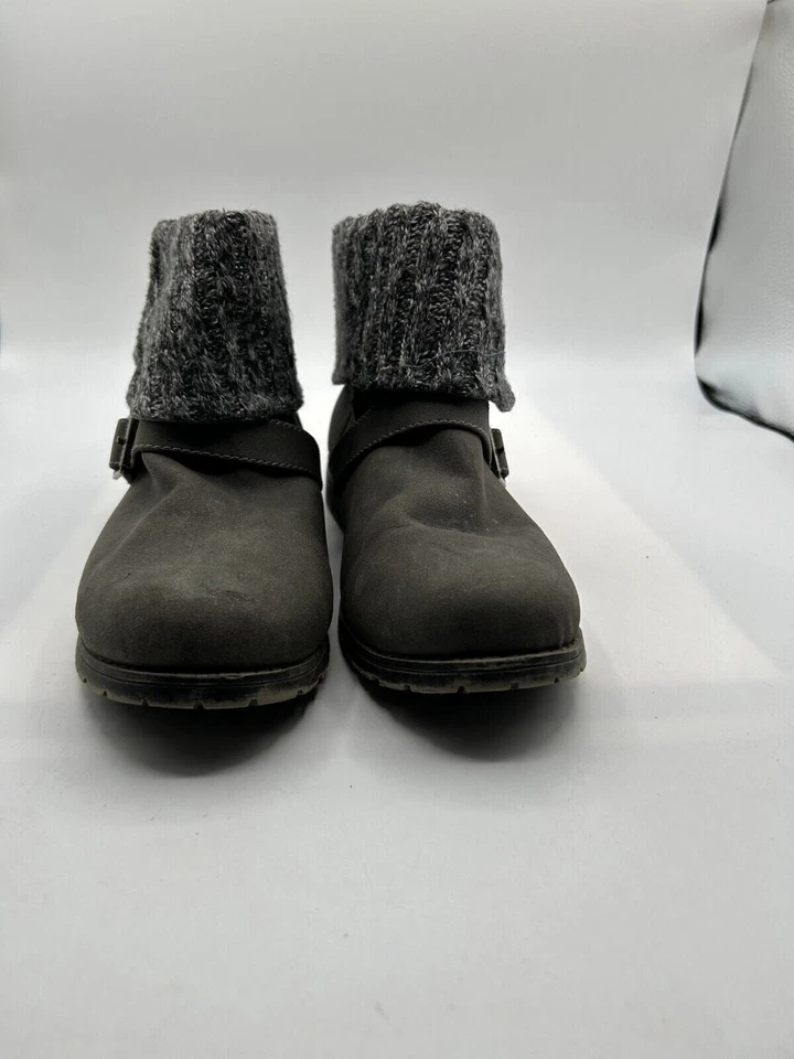 Botín Rocket Dog Bentley con puños para mujer talla 10 gris gamuza cremallera lateral punta redonda Foto 2 de 4