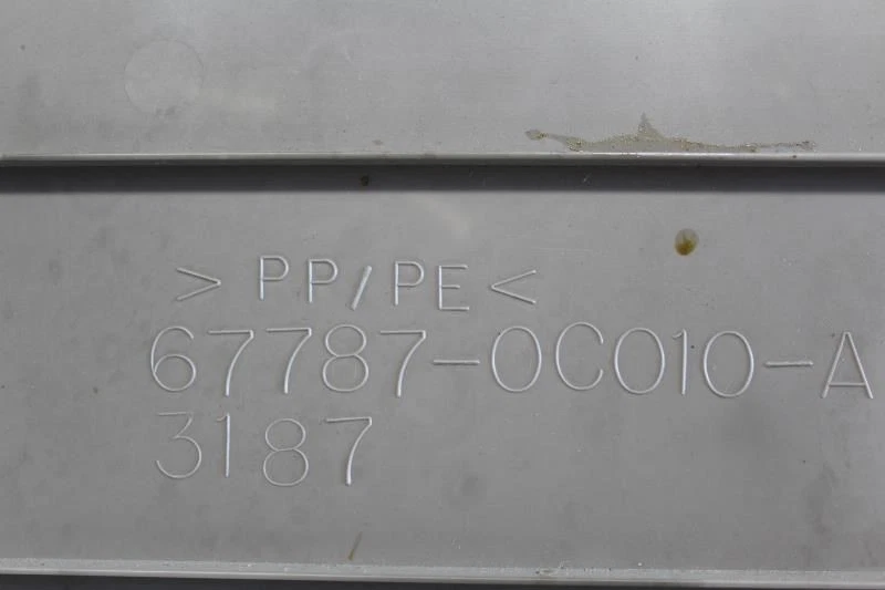 01 2002 2003 2004 2005 2006 2007 TOYOTA SEQUOIA PUERTA TRASERA DERECHA PANEL MOLDURA LC43 Foto 4 de 4