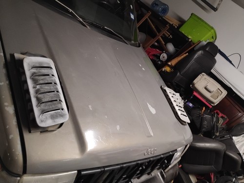 Jeep Grand Cherokee ZJ 1998 5.9L OEM Hood Scoop Vent Louvers Pair - Picture 7 of 7